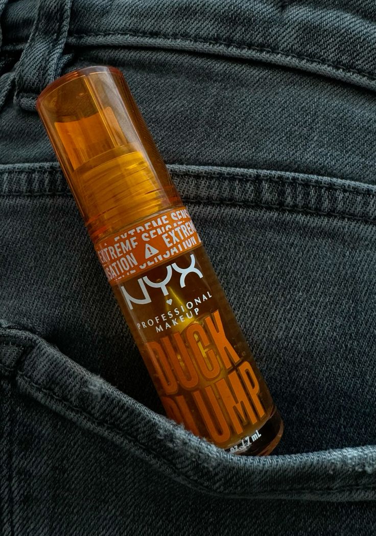 NYX - Duck Plumping High Pigment Lip Gloss